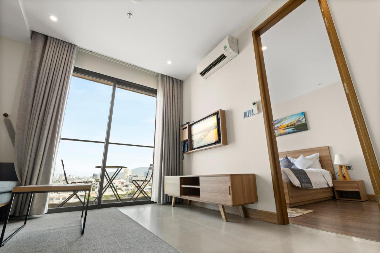 Moon Hotel And Apartment Da Nang Esterno foto
