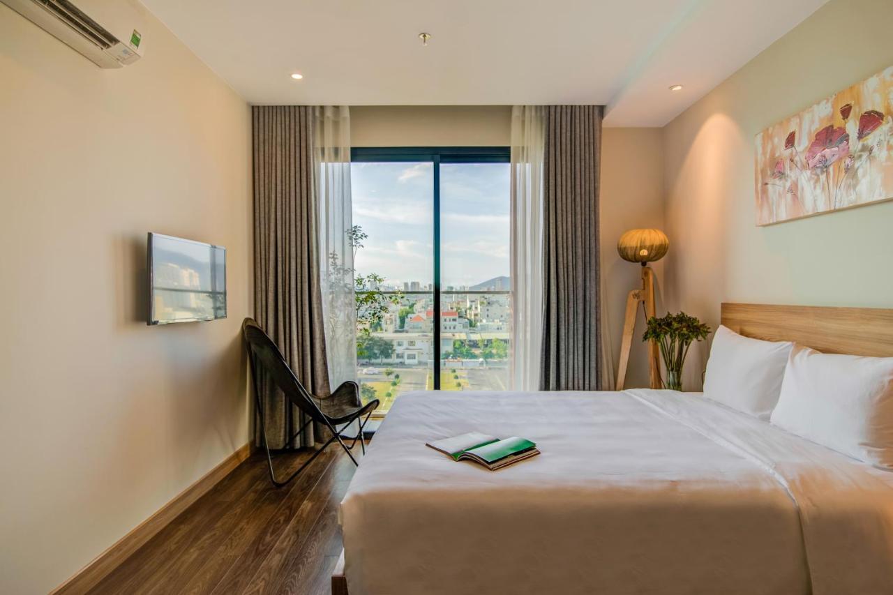 Moon Hotel And Apartment Da Nang Esterno foto